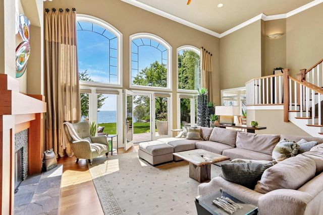 4731 Woodlake COURT, Mount Pleasant, WI 53403