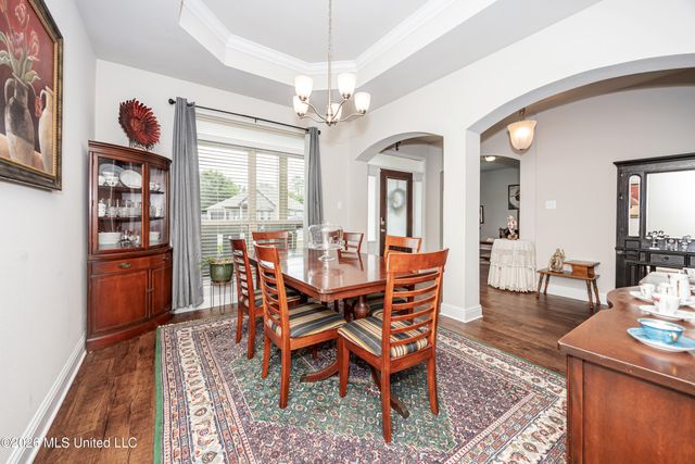 1006 Prairiegrass Court, Ocean Springs, MS 39564