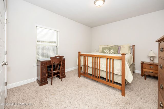 1006 Prairiegrass Court, Ocean Springs, MS 39564
