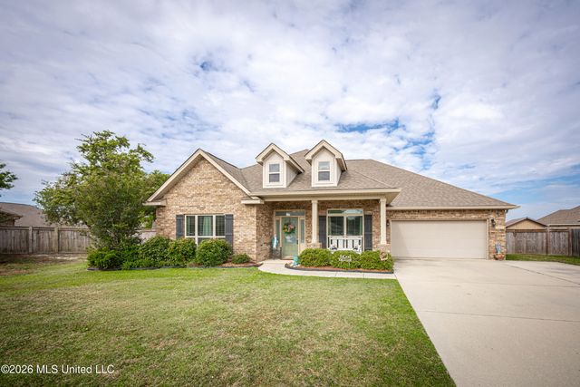 1006 Prairiegrass Court, Ocean Springs, MS 39564
