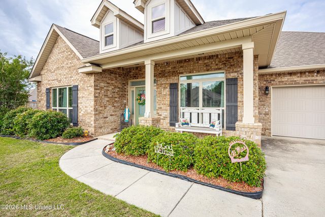 1006 Prairiegrass Court, Ocean Springs, MS 39564