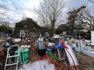 16 Bransford Street, Patchogue, NY 11772