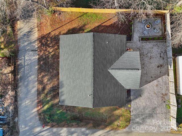 90 Park Street Street, Bryson City, NC 28713