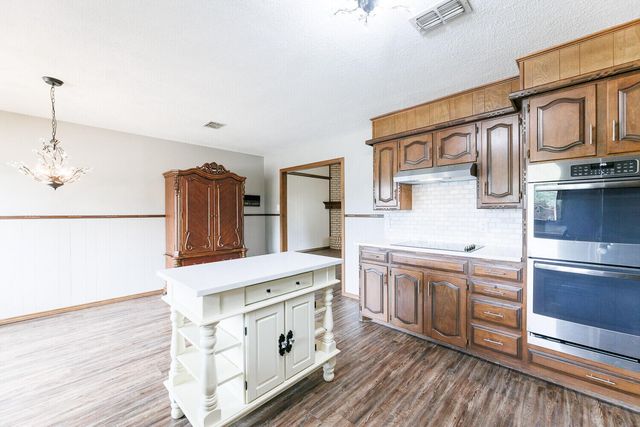 5703 80th Street, Lubbock, TX 79424