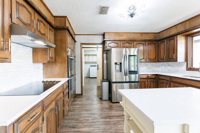 5703 80th Street, Lubbock, TX 79424