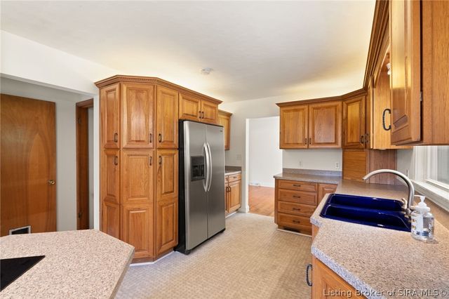 3726 Flemar Drive, Floyds Knobs, IN 47119