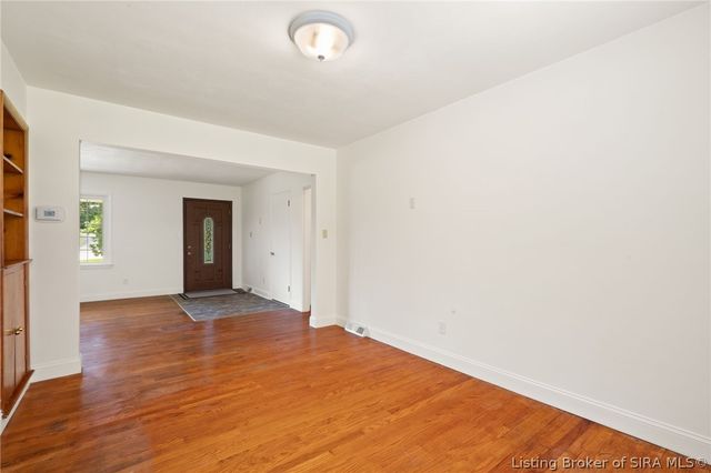 3726 Flemar Drive, Floyds Knobs, IN 47119