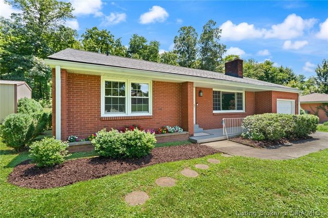 3726 Flemar Drive, Floyds Knobs, IN 47119