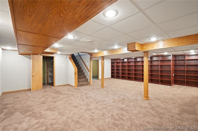 3726 Flemar Drive, Floyds Knobs, IN 47119
