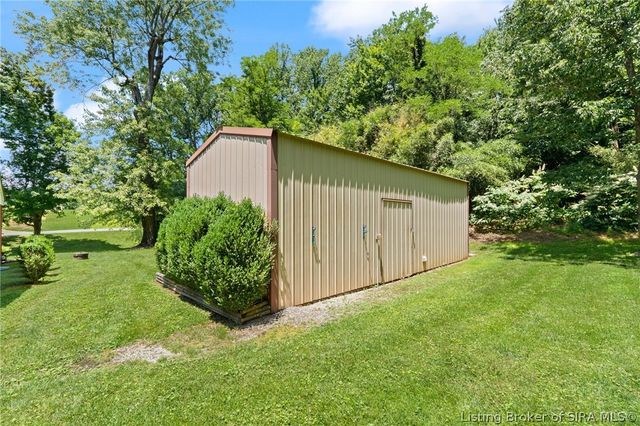 3726 Flemar Drive, Floyds Knobs, IN 47119