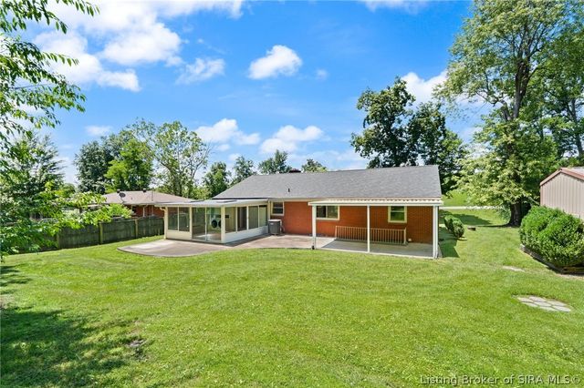 3726 Flemar Drive, Floyds Knobs, IN 47119