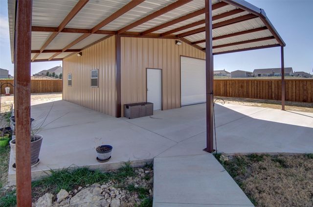 157 Misty Mountain Lane, Rhome, TX 76078