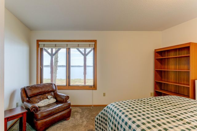 33120 Xenon Drive NW, Princeton, MN 55371