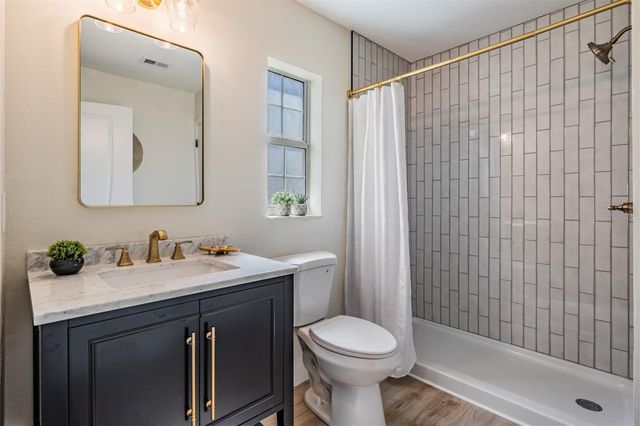 15316 17TH STREET, Dade City, FL 33523