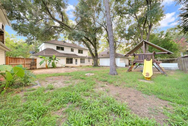 10806 Creektree Drive, Houston, TX 77070