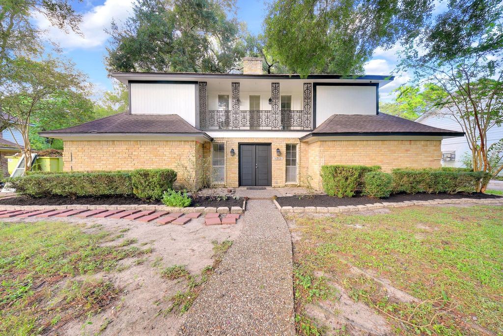10806 Creektree Drive, Houston, TX 77070