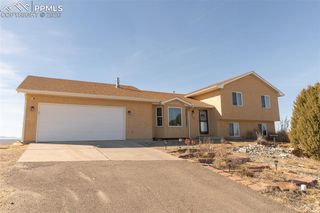 917 S Sterling Lane, Pueblo, CO 81007