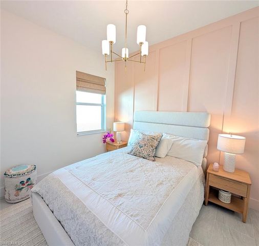 9077 Wisteria WAY, Naples, FL 34114