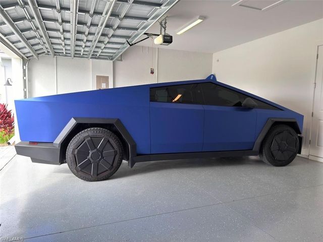 9077 Wisteria WAY, Naples, FL 34114