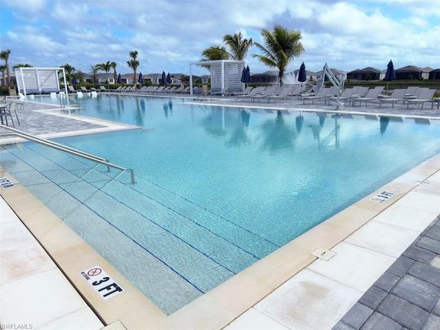 9077 Wisteria WAY, Naples, FL 34114