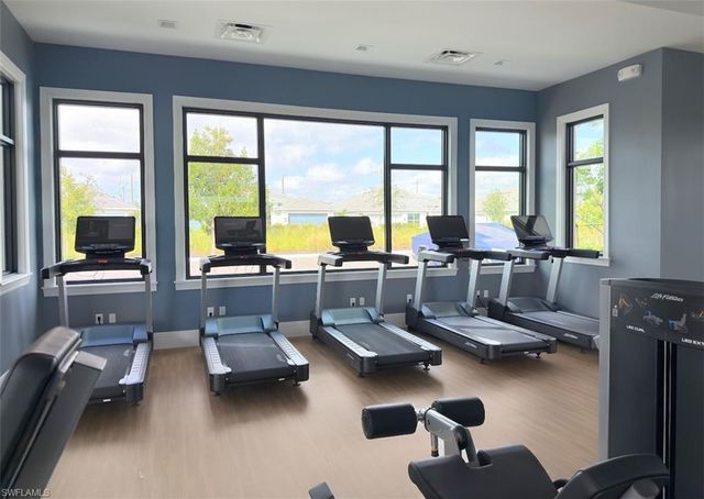 9077 Wisteria WAY, Naples, FL 34114