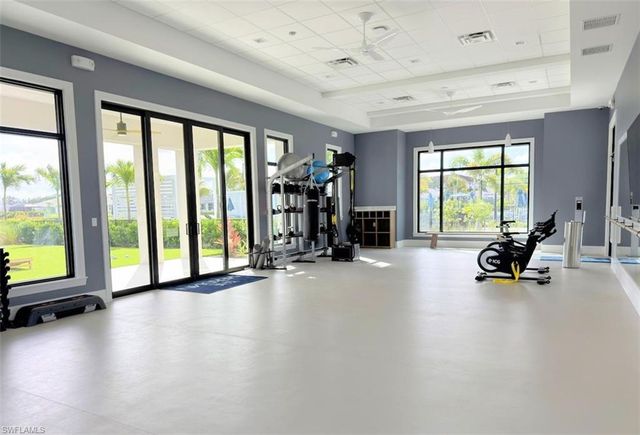 9077 Wisteria WAY, Naples, FL 34114