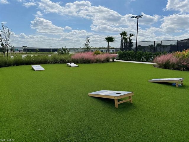 9077 Wisteria WAY, Naples, FL 34114