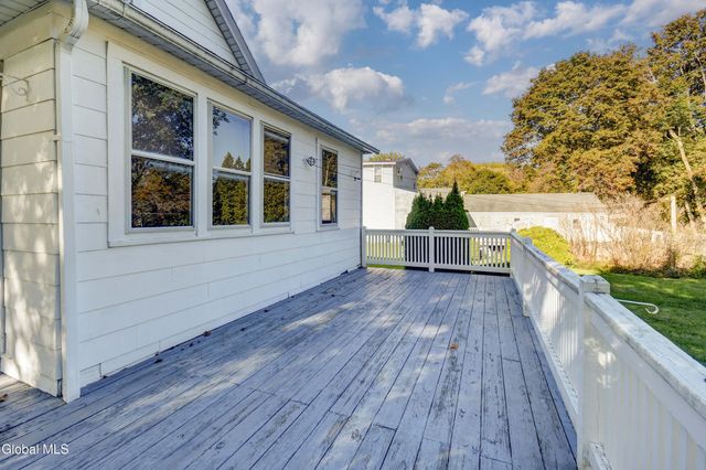 1401 Midline Road, Amsterdam, NY 12010