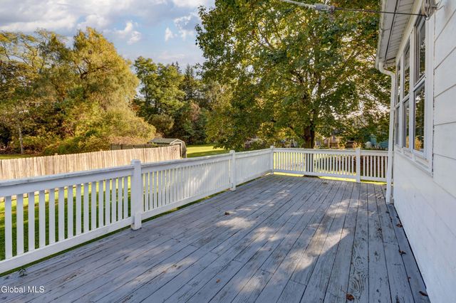 1401 Midline Road, Amsterdam, NY 12010