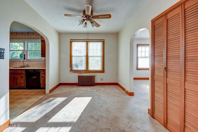 1401 Midline Road, Amsterdam, NY 12010