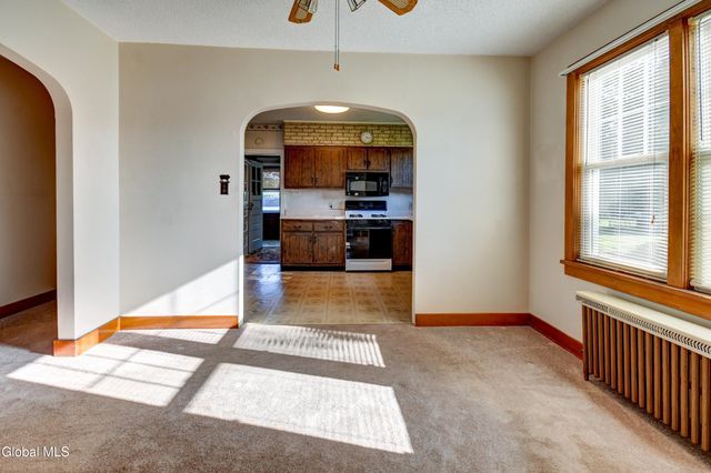 1401 Midline Road, Amsterdam, NY 12010