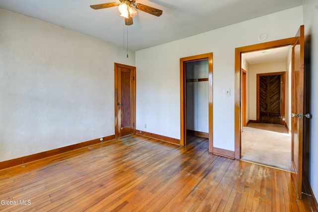 1401 Midline Road, Amsterdam, NY 12010