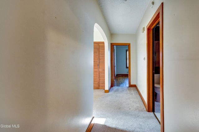 1401 Midline Road, Amsterdam, NY 12010