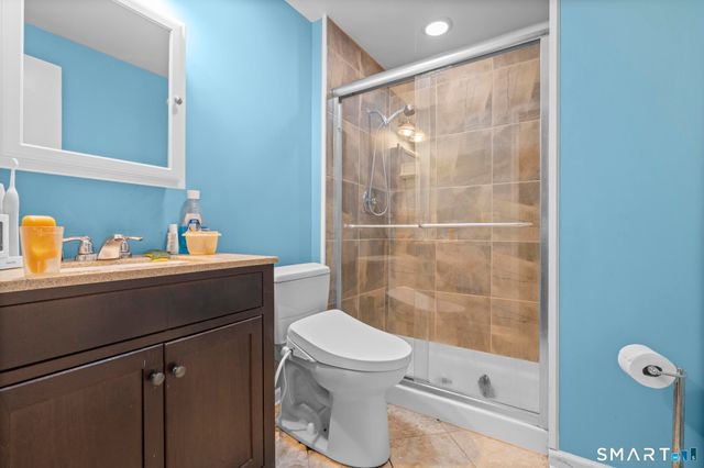 315 Navajo Lane A, Stratford, CT 06614