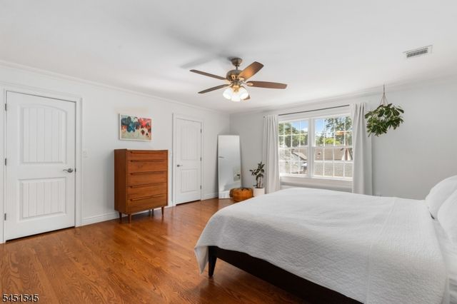 16 Madison Ave, Hasbrouck Heights Boro, NJ 07604