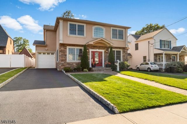 16 Madison Ave, Hasbrouck Heights Boro, NJ 07604