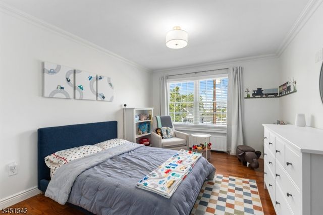 16 Madison Ave, Hasbrouck Heights Boro, NJ 07604
