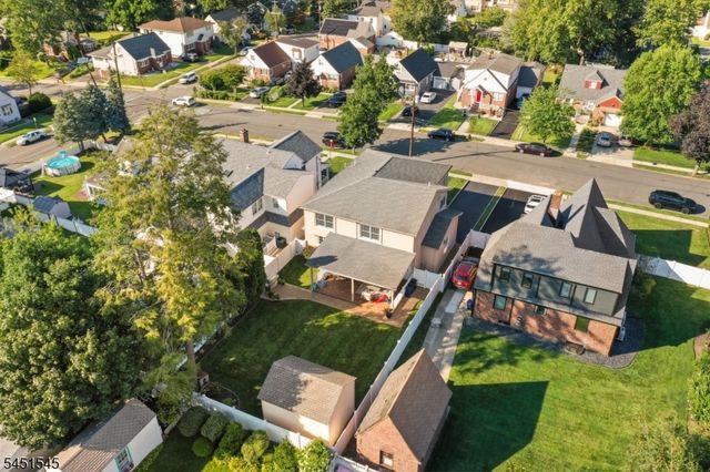 16 Madison Ave, Hasbrouck Heights Boro, NJ 07604