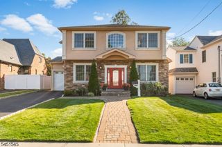 16 Madison Ave, Hasbrouck Heights Boro, NJ 07604