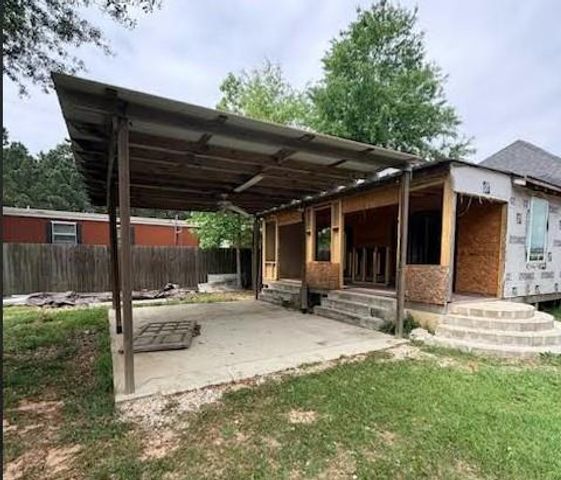 1328 County Road 3540, Cleveland, TX 77327