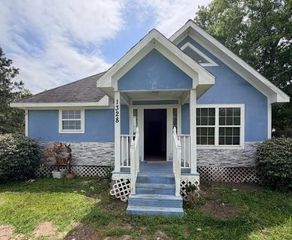 1328 County Road 3540, Cleveland, TX 77327