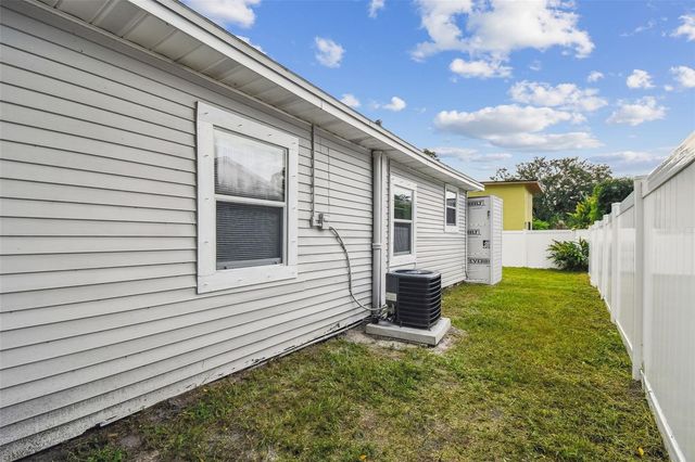 2302 W IDLEWILD AVENUE, Tampa, FL 33603