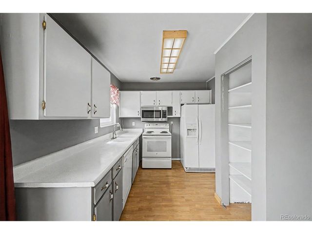 1406 Cottonwood St, Broomfield, CO 80020