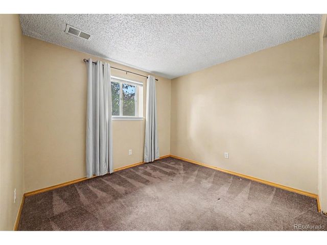 1406 Cottonwood St, Broomfield, CO 80020