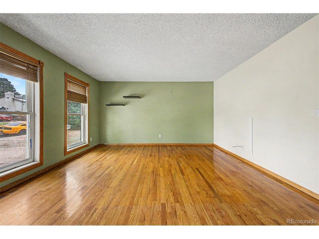 1406 Cottonwood St, Broomfield, CO 80020