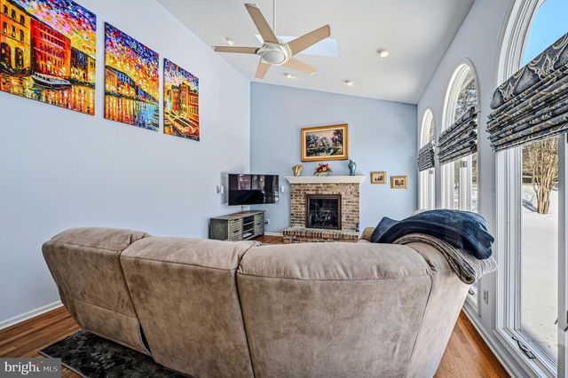 10 AUSPICE CIR, Newark, DE 19711