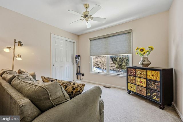 10 AUSPICE CIR, Newark, DE 19711