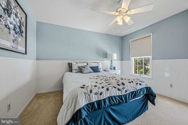 10 AUSPICE CIR, Newark, DE 19711