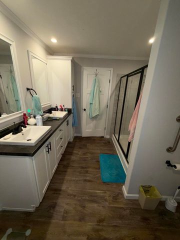 20245 Friendship Drive, Raymondville, MO 65555