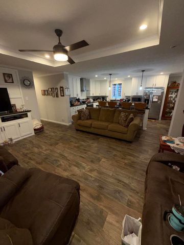 20245 Friendship Drive, Raymondville, MO 65555